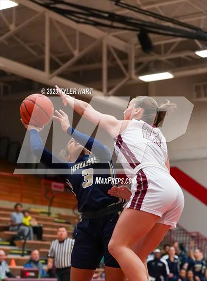 Thumbnail 2 in Decatur Central @ Danville photogallery.