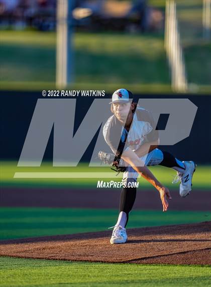 Thumbnail 1 in Keller @ Marcus (UIL 6A Region 1 Regional Playoff Semi-Final Game 2) photogallery.