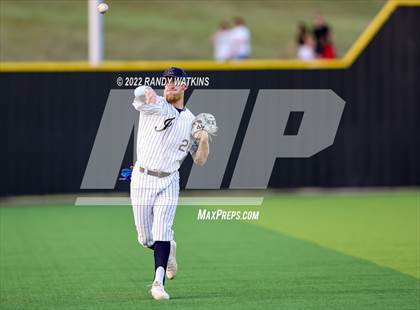 Thumbnail 2 in Keller @ Marcus (UIL 6A Region 1 Regional Playoff Semi-Final Game 2) photogallery.