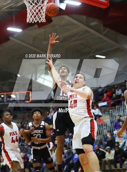 Thumbnail 3 in Pike vs. Lawrence Central photogallery.