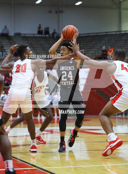Thumbnail 1 in Pike vs. Lawrence Central photogallery.