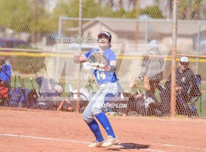 Thumbnail 3 in Casteel vs Bloomfield (Dave Kops Tournament of Champions) photogallery.
