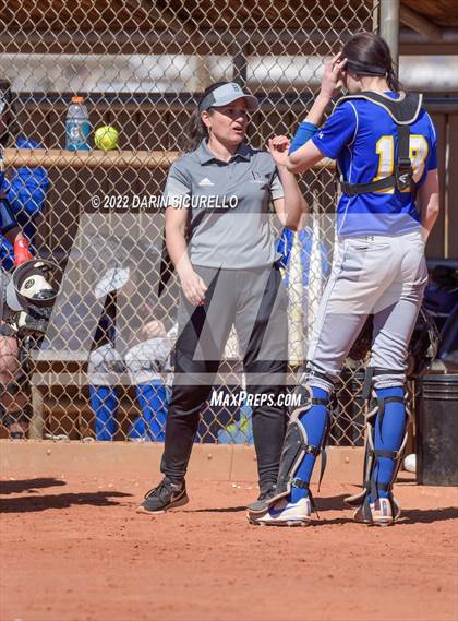 Thumbnail 3 in Casteel vs Bloomfield (Dave Kops Tournament of Champions) photogallery.