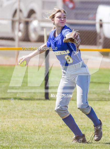 Thumbnail 1 in Casteel vs Bloomfield (Dave Kops Tournament of Champions) photogallery.
