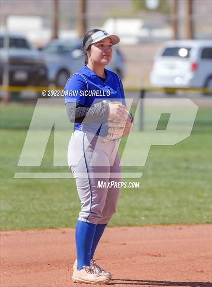 Thumbnail 2 in Casteel vs Bloomfield (Dave Kops Tournament of Champions) photogallery.