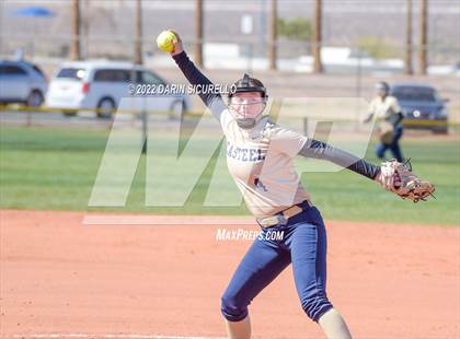 Thumbnail 2 in Casteel vs Bloomfield (Dave Kops Tournament of Champions) photogallery.