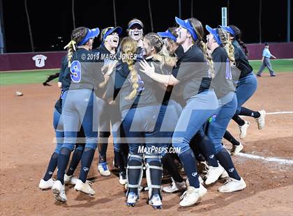 Thumbnail 2 in Pinnacle vs. O'Connor (AIA 6A Final - Awards) photogallery.