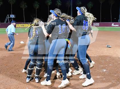 Thumbnail 3 in Pinnacle vs. O'Connor (AIA 6A Final - Awards) photogallery.