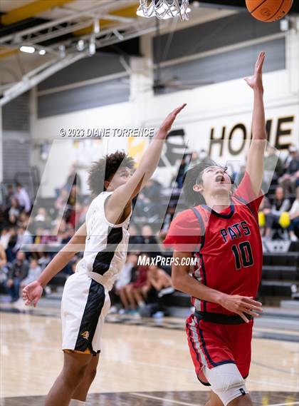 Thumbnail 1 in Beckman @ Foothill photogallery.