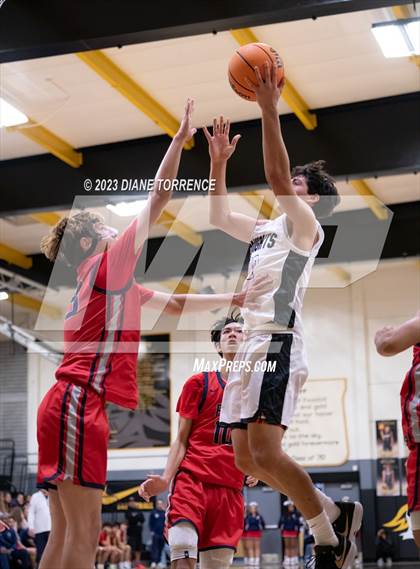 Thumbnail 1 in Beckman @ Foothill photogallery.