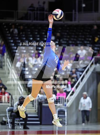 Thumbnail 2 in Windthorst vs. Schulenburg (UIL 2A Semifinal) photogallery.