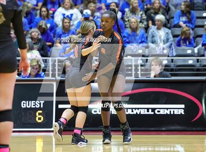 Thumbnail 3 in Windthorst vs. Schulenburg (UIL 2A Semifinal) photogallery.