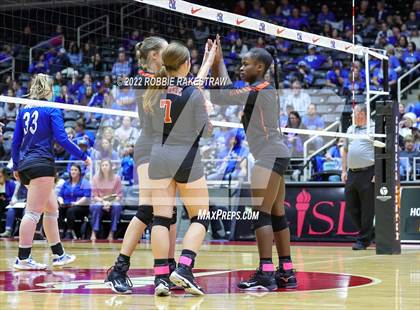 Thumbnail 3 in Windthorst vs. Schulenburg (UIL 2A Semifinal) photogallery.