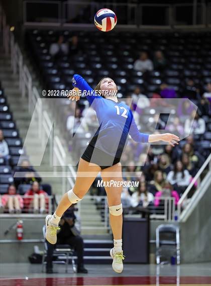 Thumbnail 3 in Windthorst vs. Schulenburg (UIL 2A Semifinal) photogallery.