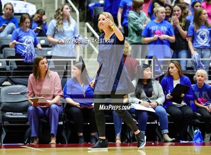 Thumbnail 3 in Windthorst vs. Schulenburg (UIL 2A Semifinal) photogallery.