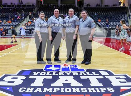 Thumbnail 3 in Windthorst vs. Schulenburg (UIL 2A Semifinal) photogallery.