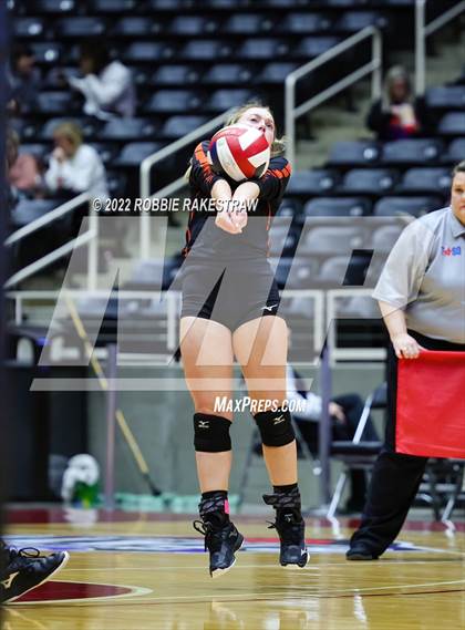 Thumbnail 3 in Windthorst vs. Schulenburg (UIL 2A Semifinal) photogallery.