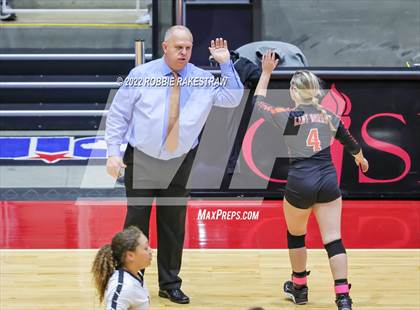 Thumbnail 3 in Windthorst vs. Schulenburg (UIL 2A Semifinal) photogallery.
