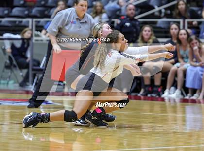 Thumbnail 2 in Windthorst vs. Schulenburg (UIL 2A Semifinal) photogallery.