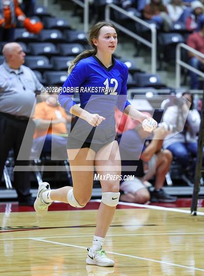 Thumbnail 1 in Windthorst vs. Schulenburg (UIL 2A Semifinal) photogallery.