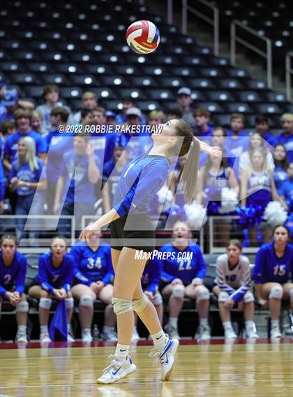 Thumbnail 1 in Windthorst vs. Schulenburg (UIL 2A Semifinal) photogallery.