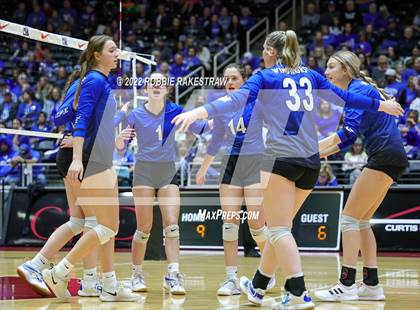 Thumbnail 2 in Windthorst vs. Schulenburg (UIL 2A Semifinal) photogallery.