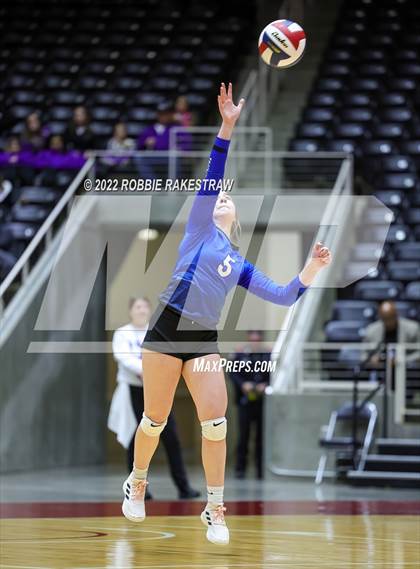 Thumbnail 3 in Windthorst vs. Schulenburg (UIL 2A Semifinal) photogallery.