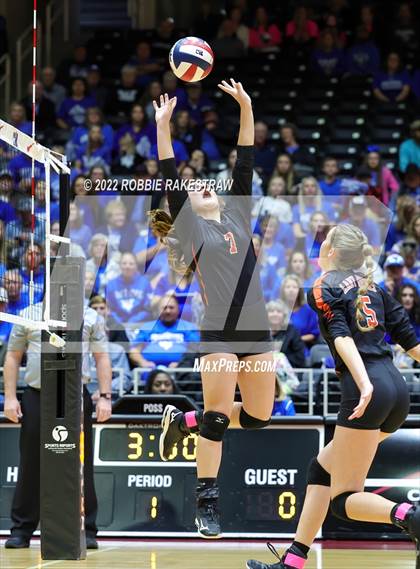 Thumbnail 2 in Windthorst vs. Schulenburg (UIL 2A Semifinal) photogallery.