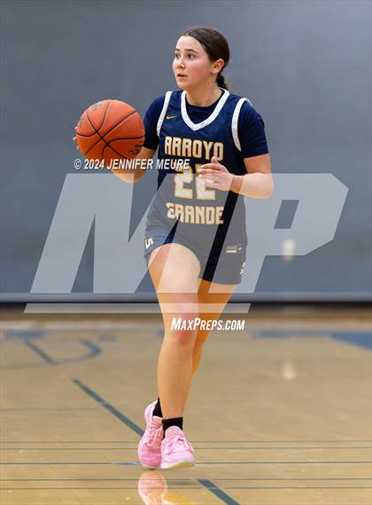 Thumbnail 1 in Arroyo Grande vs. Aragon photogallery.