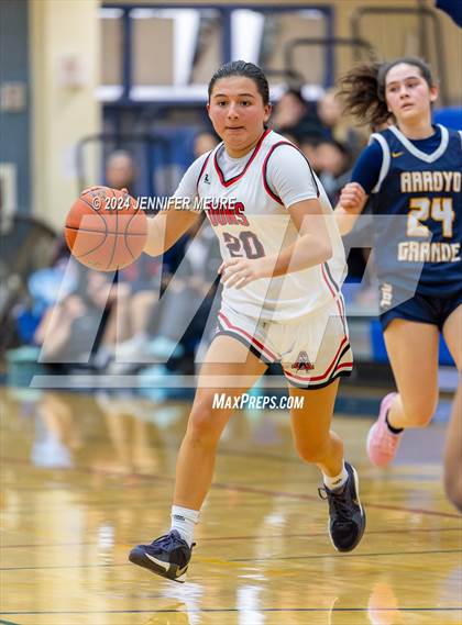 Thumbnail 2 in Arroyo Grande vs. Aragon photogallery.