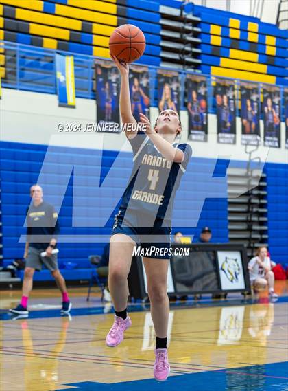 Thumbnail 3 in Arroyo Grande vs. Aragon photogallery.