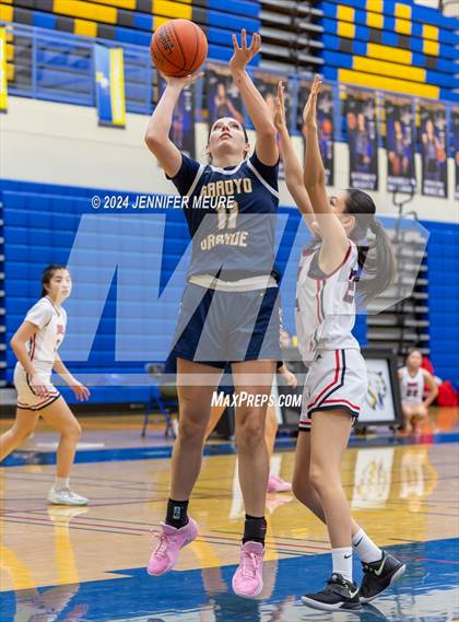 Thumbnail 1 in Arroyo Grande vs. Aragon photogallery.