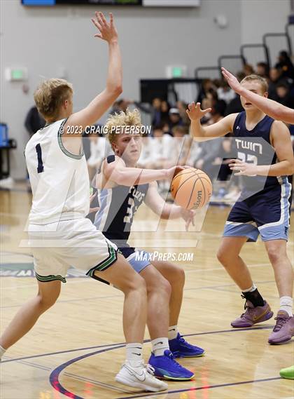 Thumbnail 1 in Twin Falls @ Ridgeline photogallery.