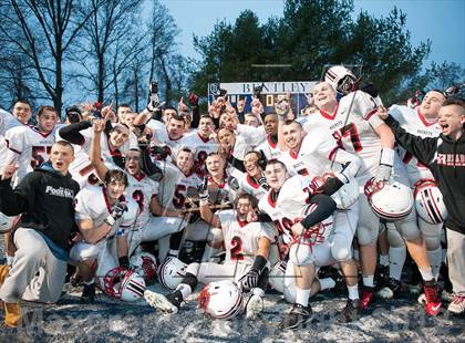 Thumbnail 2 in Mansfield vs. Reading Memorial (MIAA Division 2 East Final) photogallery.