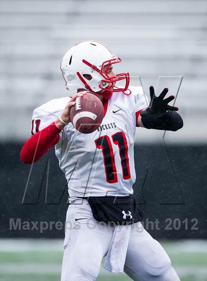 Thumbnail 2 in Mansfield vs. Reading Memorial (MIAA Division 2 East Final) photogallery.