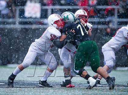 Thumbnail 3 in Mansfield vs. Reading Memorial (MIAA Division 2 East Final) photogallery.