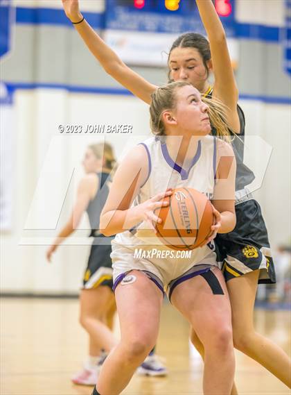 Thumbnail 3 in Galena vs. Spring Creek (Varsity Elite) photogallery.