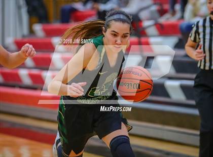 Thumbnail 3 in Hope Christian vs. Mayfield (Albuquerque Academy Joe Armijo Basketball Classic) photogallery.