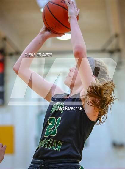 Thumbnail 1 in Hope Christian vs. Mayfield (Albuquerque Academy Joe Armijo Basketball Classic) photogallery.