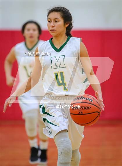 Thumbnail 2 in Hope Christian vs. Mayfield (Albuquerque Academy Joe Armijo Basketball Classic) photogallery.