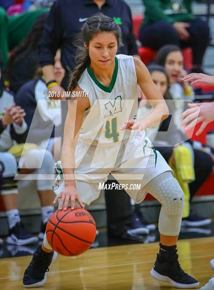 Thumbnail 2 in Hope Christian vs. Mayfield (Albuquerque Academy Joe Armijo Basketball Classic) photogallery.
