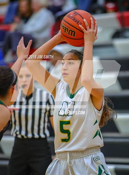 Thumbnail 1 in Hope Christian vs. Mayfield (Albuquerque Academy Joe Armijo Basketball Classic) photogallery.
