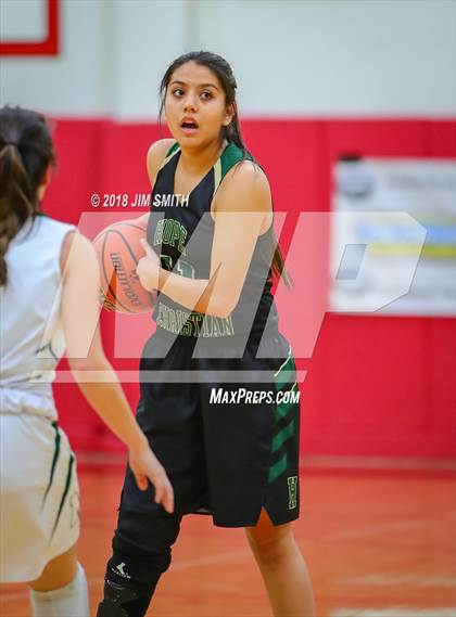 Thumbnail 1 in Hope Christian vs. Mayfield (Albuquerque Academy Joe Armijo Basketball Classic) photogallery.