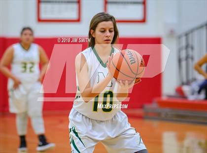 Thumbnail 2 in Hope Christian vs. Mayfield (Albuquerque Academy Joe Armijo Basketball Classic) photogallery.
