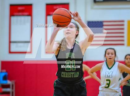 Thumbnail 1 in Hope Christian vs. Mayfield (Albuquerque Academy Joe Armijo Basketball Classic) photogallery.