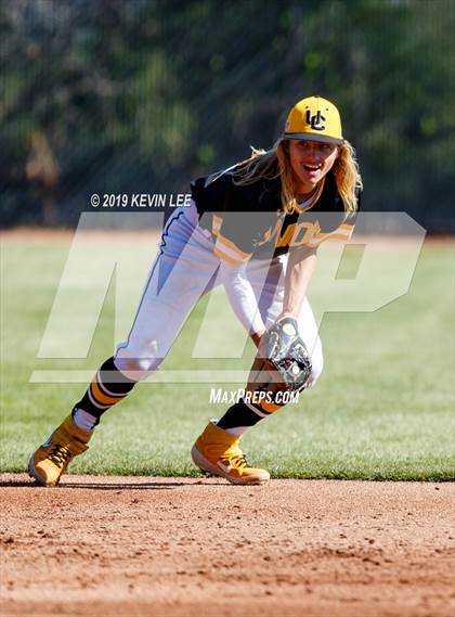 Thumbnail 1 in Summit Academy vs. Union (UHSAA 3A Semifinal) photogallery.
