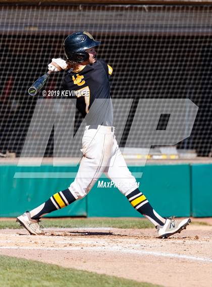 Thumbnail 1 in Summit Academy vs. Union (UHSAA 3A Semifinal) photogallery.