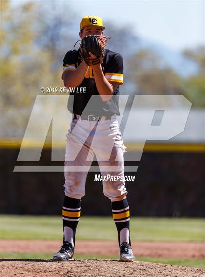 Thumbnail 2 in Summit Academy vs. Union (UHSAA 3A Semifinal) photogallery.