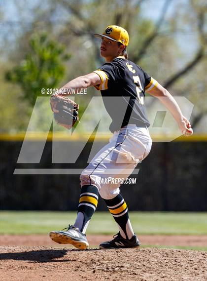 Thumbnail 1 in Summit Academy vs. Union (UHSAA 3A Semifinal) photogallery.