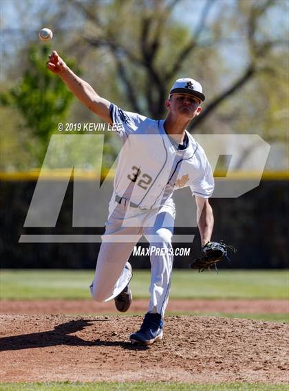 Thumbnail 1 in Summit Academy vs. Union (UHSAA 3A Semifinal) photogallery.